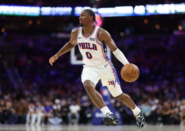 加内特:恩比德出勤太低 76人已是马克西的球队 加内特:恩比德出勤太低 76人已是马克西的球队